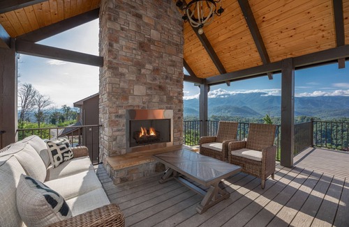 Chalet Village North Cottage | Cheer For Smoky Mountain Views