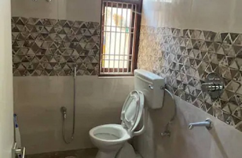Varanasi House | Cheerful 2 bedroom