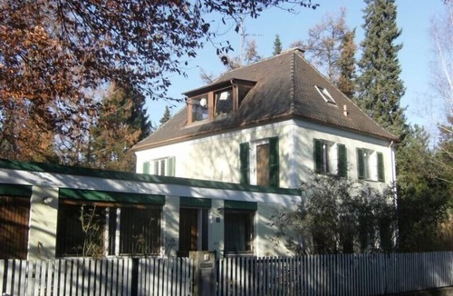 Nymphenburg Apartment | Cheerful, bright 2-room apartment in the quiet district of Nymphenburg