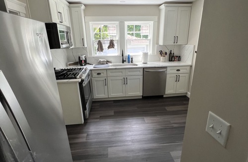 Framingham House | Cheerful entire house with 3 bedrooms and work area.