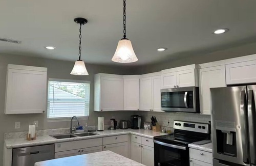 Greer House | Cheerful house 3 bd 9 sleep,GSP 4 mil