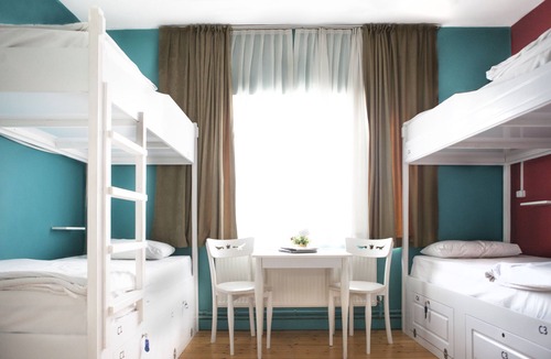 Tophane Hostel | Cheers Midtown Hostel