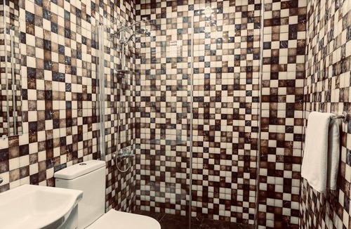 Tophane Hostel | Cheers Midtown Hostel