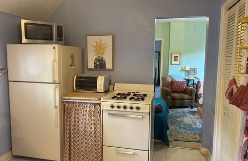 Northeast Minneapolis House | Cheery Boho Penthouse Nest, NE Minneapolis, Minnesota