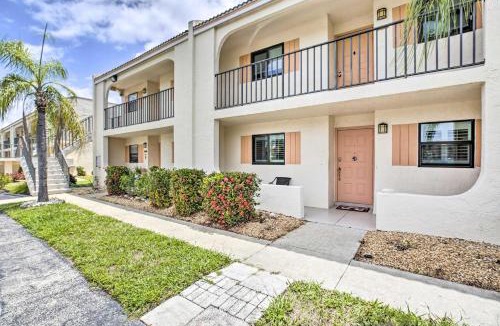 Iona House | Cheery Condo with Pool Access: 3 Miles to Beach!