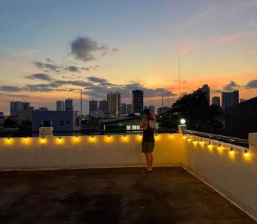 San Antonio Hostel | Cheese Hostel Manila