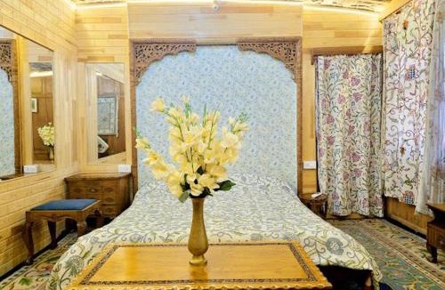 Nagin Bagh Hotel | Cheetah Palace