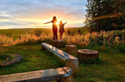 Chehalis Resort | Chehalis Camping Resort One-Bedroom Cabin 2
