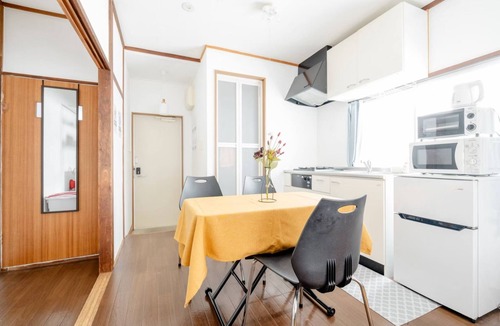 Honmachi Apartment | Chelsea Hatsudai