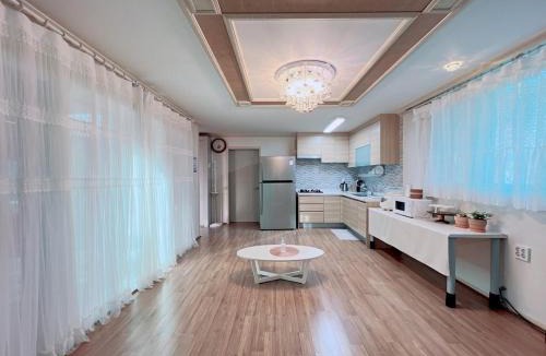 Cheongdo House | Cheongdo dolgorae poolhouse pension