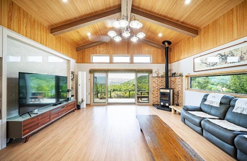 Cheongdo House | Cheongdo Group Pension Peach Blossom Pension