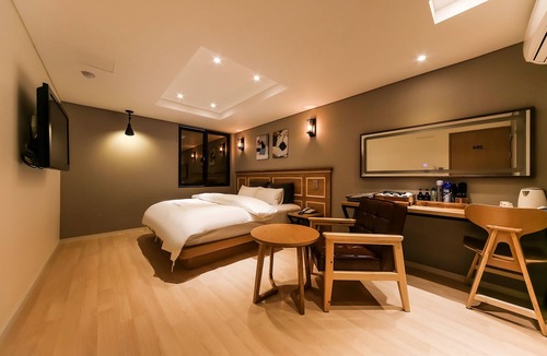 Hwanggeum-dong Hotel | Cherish Hotel