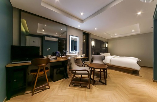 Hwanggeum-dong Hotel | Cherish Hotel