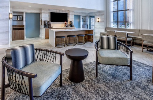 Glendale Condo | Cherry Creek Suite with Free Breakfast! Pool, Shared Hot Tub + Gym Access