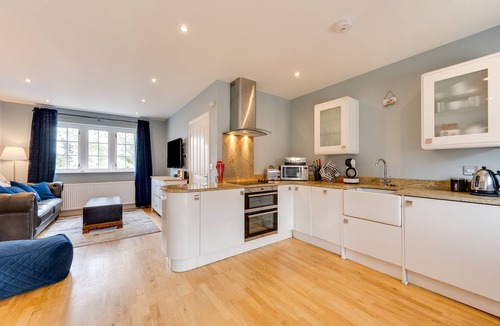 Adderstone House | Cherry Blossom - Two Bedroom House, Sleeps 4