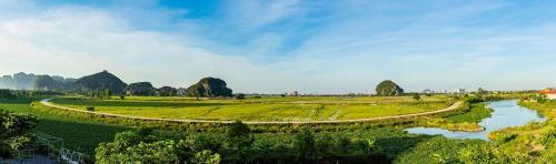 Hoa Lu House | Cherry homestay