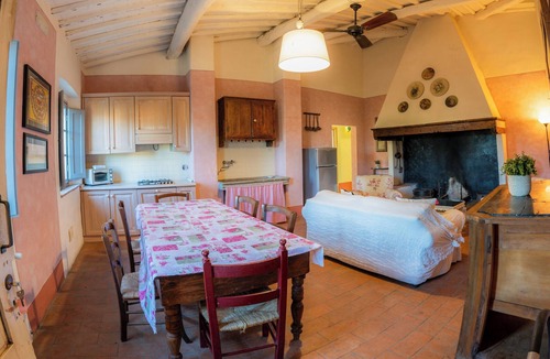 Castelfiorentino Apartment | Cherry