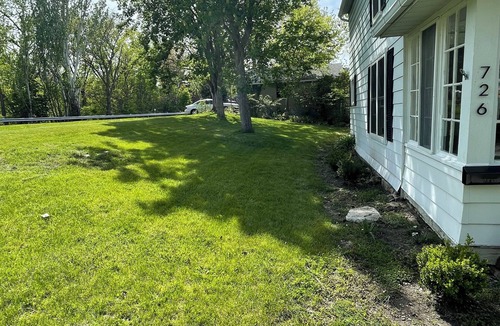 Lakeside House | Cherry On Top! 2-bedroom house in South Lakeside! Great porch and outdoor space!