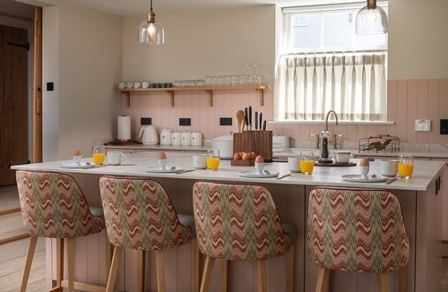 Tatton Park Cottage | Cherry Tree Cottage - Luxury Cottages