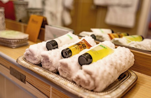 Stroudsburg Bed & Breakfast | Cherry Valley Manor Luxury Bed and Breakfast