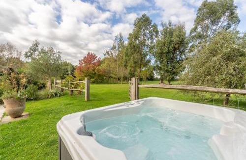 Upper Dicker House | Cherrystone Barn
