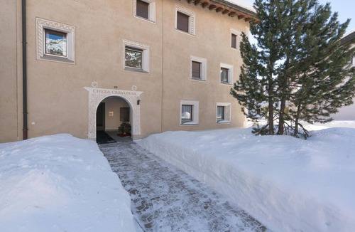 Sils-Maria Apartment | Chesa Cravunera – Penthouse with a loft and mountain views