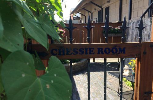 Huntington Bed & Breakfast | Chessie Room