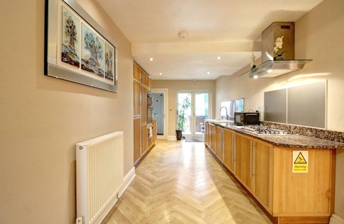 Chester Apartment | Chester Apartments