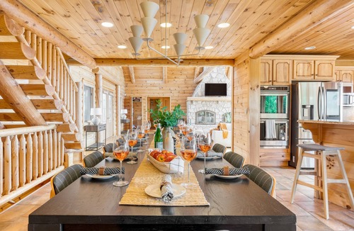 Hillsdale Cabin | Chester by AvantStay | Amazing Views, Secluded Home, A True City Escape!