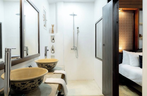 Pa Daet Hotel | Cheva Gallery Boutique Hotel