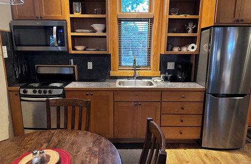 Winthrop Hotel | Chewuch Inn and Cabins