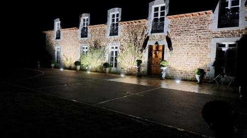 Sens-de-Bretagne Bed & Breakfast | chez céline