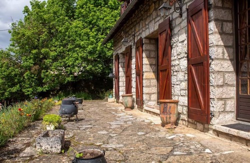 Mende House | "Chez Colette" Peaceful, Garden - 10/11 travellers