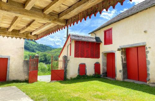 Issor House | Chez Jeanne, superbe corps de ferme, vue imprenable