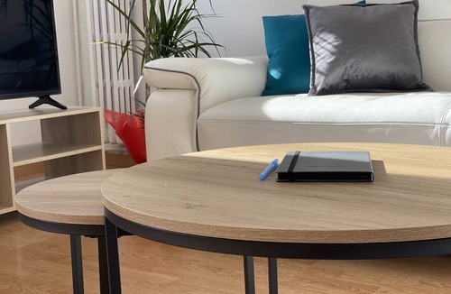 Troyes Apartment | Chez Julien,lumineux-accueillant-spasieux