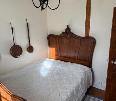 Genis House | Chez le Cavalier