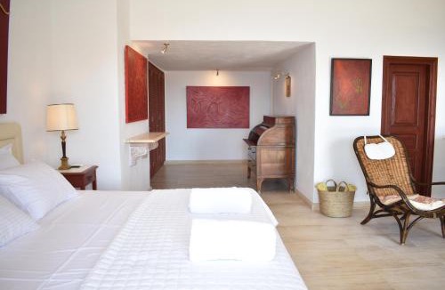 idhra House | Chez Le Goff