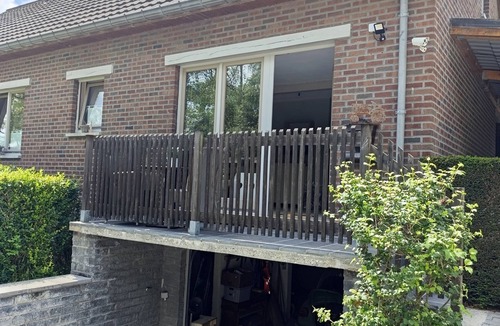 Eprave Apartment | Chez les Petits Studio in the countryside. Pets allowed