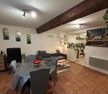 Sisteron Apartment | Chez Luna