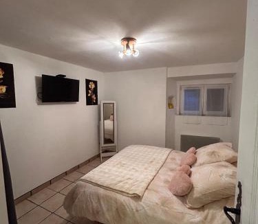 Sisteron Apartment | Chez Luna