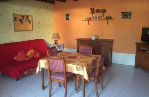Massangis House | Chez Manon