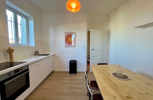 Valence Apartment | Chez MARIE - Central and Comfort