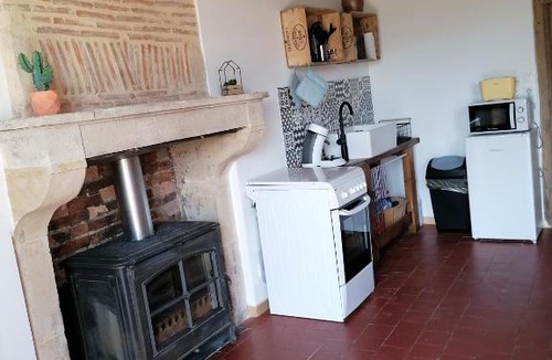 Dompierre-sur-Nievre House | chez Marie et Lulu