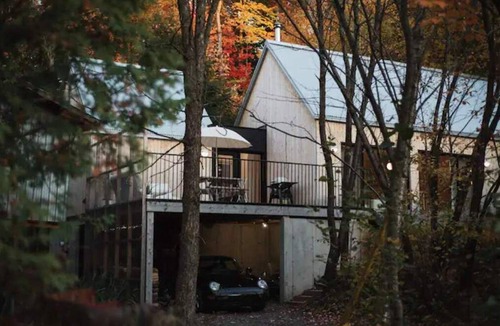 Saint-Valere House | Chez Pedro