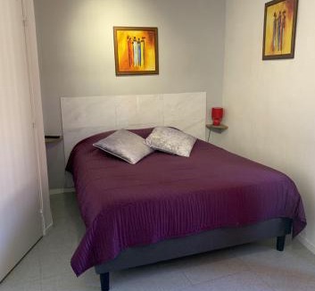 Pontcarre Hotel | chez stephane