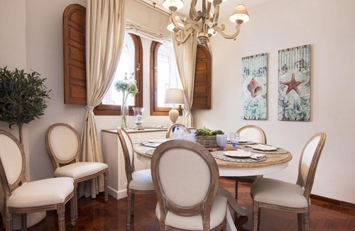 San Pedro Apartment | ChezmoiHomes Alhambra Penthouse