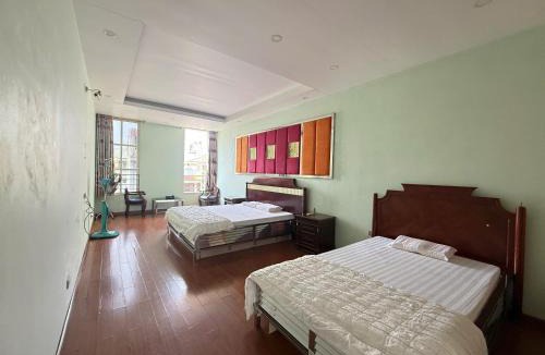 Bai Chay House | Chiều Hotel