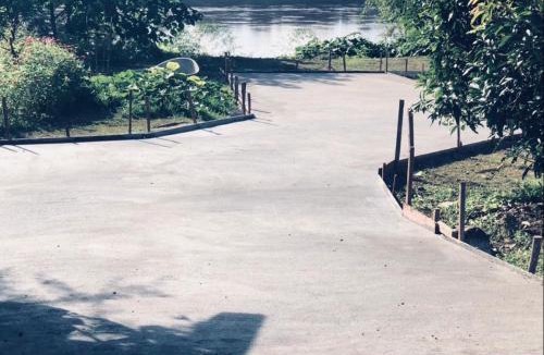 Chiang Khan Villa | Chiang Khan Riverside Pool Villa and Two Bungalows