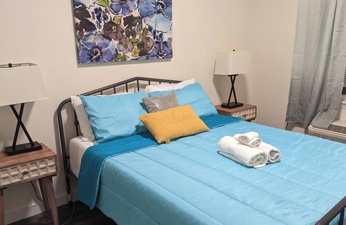 Bound Brook Apartment | Chic 1-bedroom with fitness room and WiFi in welcoming Bound Brook