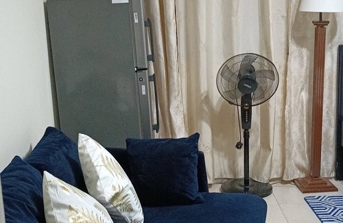 Naif Apartment | Chic 1-studio flat with WiFi and AC close to mall, park, metro